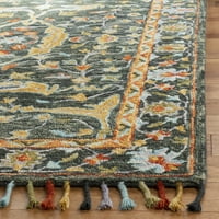 Ručno rađeni tepih od drveta masline i hrđe u Mumbaiju